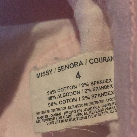 BOGO!! Pale Pink Bermuda Shorts/4 - Picture 10 of 10